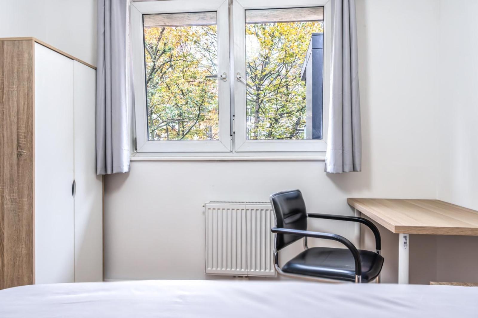 Cosy Guest House In Central Лондон Екстер'єр фото